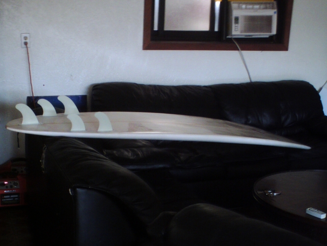 Taylor 9'0" five fin set up image 2