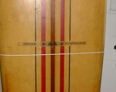 Custom DALE Surfboard image 2